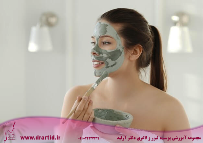 woman with facial mask skin care beauty concept 144627 42458 - چگونه با خشکی پوست در پاییز و زمستان مواجه شویم؟!